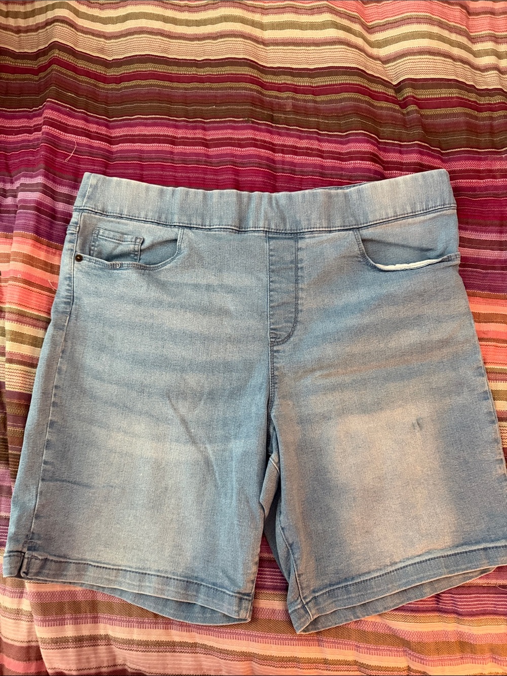 Women's DKNY Denim Pull-On Shorts